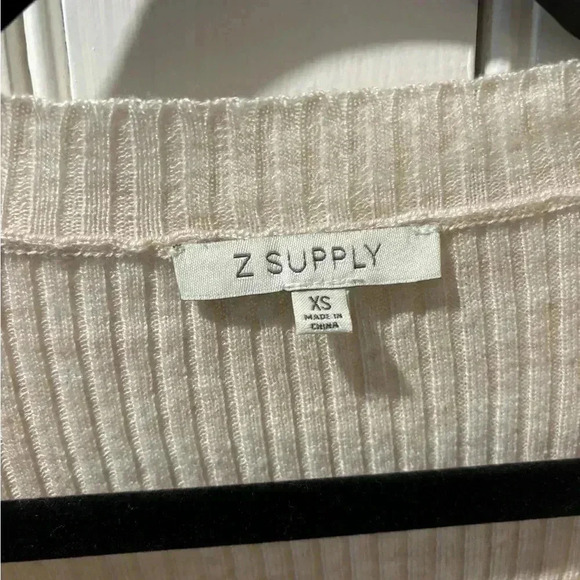 Z Supply Avalon Ribbed  Vneck Sweater Oatmeal Beige - Picture 4 of 5